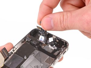 Fixing iPhone 4S Camera Issues