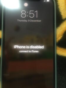 Unlocking a Disabled iPhone 4s: A Comprehensive Guide